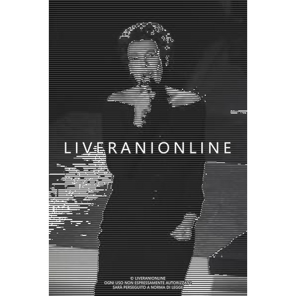 RETROSPETTIVA ORNELLA VANONI CANTANTE A SANREMO 1989 NELLA FOTO ORNELLA VANONI AG ALDO LIVERANI SAS