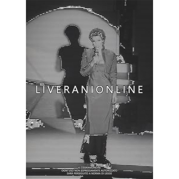 RETROSPETTIVA ORNELLA VANONI CANTANTE A SANREMO 1989 NELLA FOTO ORNELLA VANONI AG ALDO LIVERANI SAS