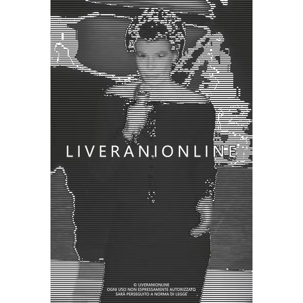 RETROSPETTIVA ORNELLA VANONI CANTANTE A SANREMO 1989 NELLA FOTO ORNELLA VANONI AG ALDO LIVERANI SAS