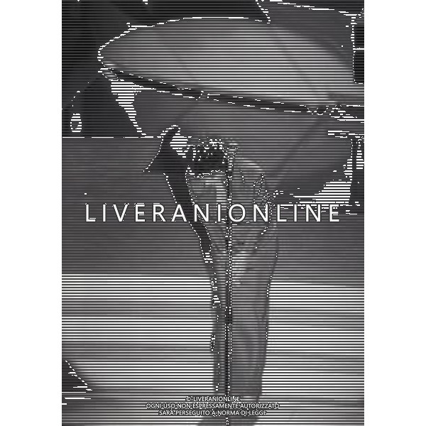 RETROSPETTIVA ORNELLA VANONI CANTANTE A SANREMO 1989 NELLA FOTO ORNELLA VANONI AG ALDO LIVERANI SAS