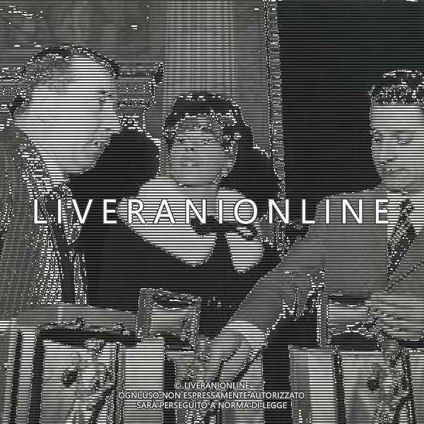 RETROSPETTIVA ORNELLA VANONI CANTANTE NELLA FOTO ORNELLA VANONI AG ALDO LIVERANI SAS