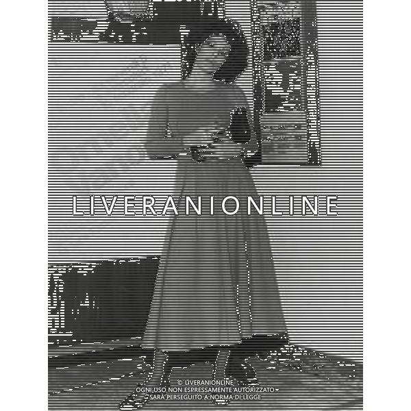 RETROSPETTIVA ORNELLA VANONI CANTANTE NELLA FOTO ORNELLA VANONI AG ALDO LIVERANI SAS