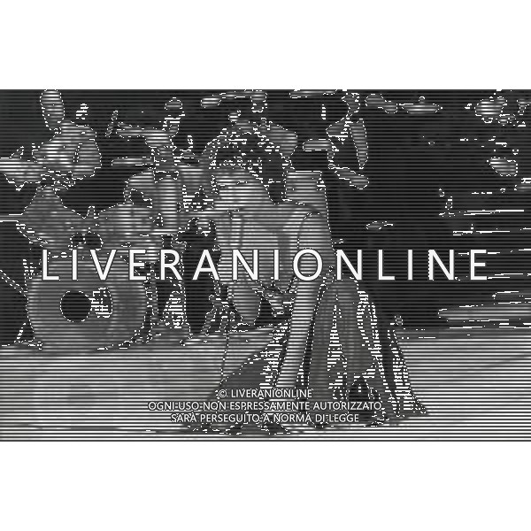 RETROSPETTIVA ORNELLA VANONI CANTANTE NELLA FOTO ORNELLA VANONI AG ALDO LIVERANI SAS