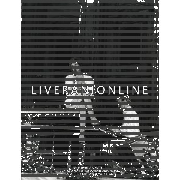 RETROSPETTIVA ORNELLA VANONI CANTANTE NELLA FOTO ORNELLA VANONI AG ALDO LIVERANI SAS