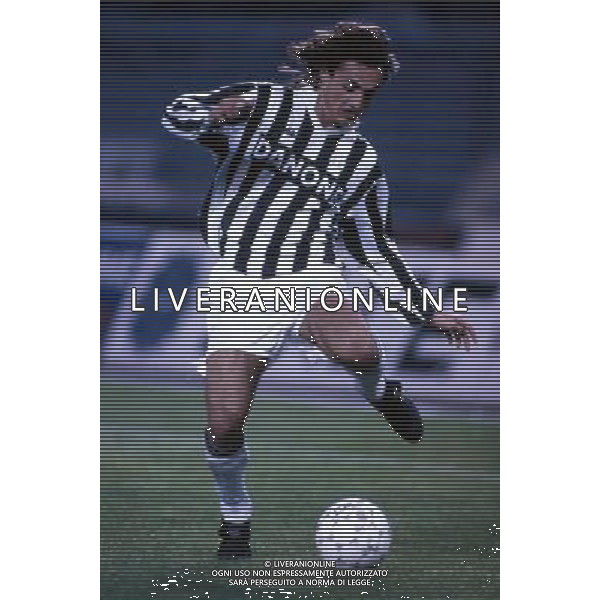 Juventus calcio 1993/94 nella foto andrea fortunato ph archivio agenzia aldo liverani