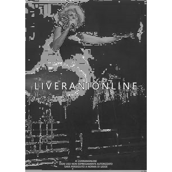 RETROSPETTIVA ORNELLA VANONI CANTANTE NELLA FOTO ORNELLA VANONI AG ALDO LIVERANI SAS