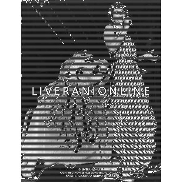 RETROSPETTIVA ORNELLA VANONI CANTANTE NELLA FOTO ORNELLA VANONI AG ALDO LIVERANI SAS