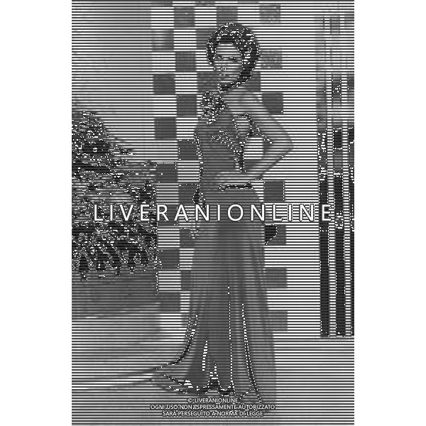 RETROSPETTIVA ORNELLA VANONI CANTANTE NELLA FOTO ORNELLA VANONI AG ALDO LIVERANI SAS