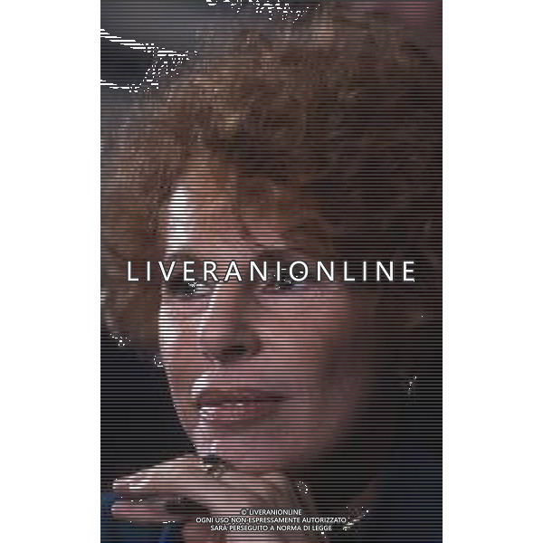 RETROSPETTIVA ORNELLA VANONI CANTANTE NELLA FOTO ORNELLA VANONI AG ALDO LIVERANI SAS