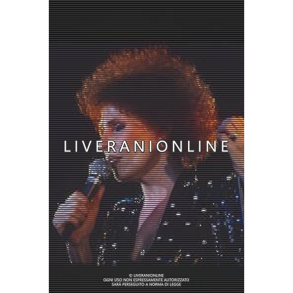 RETROSPETTIVA ORNELLA VANONI CANTANTE NELLA FOTO ORNELLA VANONI AG ALDO LIVERANI SAS