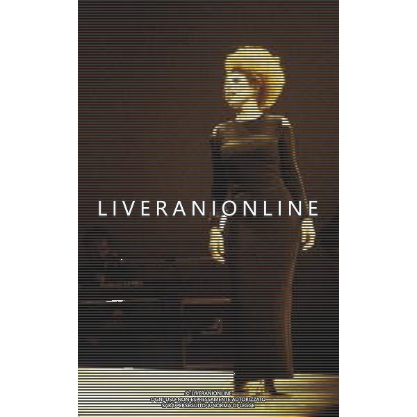 RETROSPETTIVA ORNELLA VANONI CANTANTE NELLA FOTO ORNELLA VANONI AG ALDO LIVERANI SAS