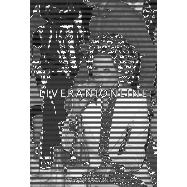 RETROSPETTIVA ORNELLA VANONI CANTANTE NELLA FOTO ORNELLA VANONI A SALSOMAGGIORE 1973 AG ALDO LIVERANI SAS