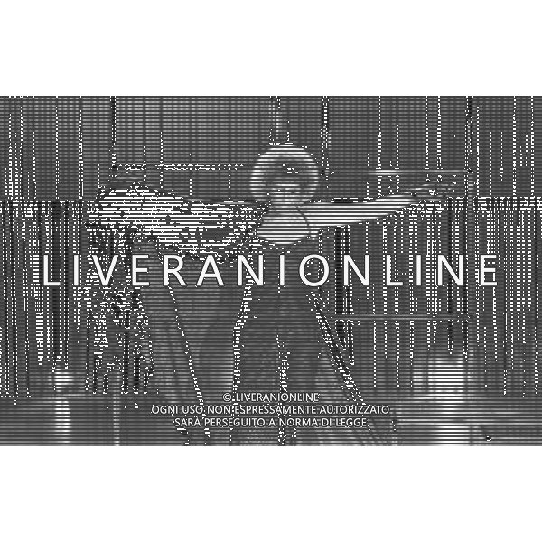 RETROSPETTIVA ORNELLA VANONI CANTANTE NELLA FOTO ORNELLA VANONI IN RAI NEL 1981 AG ALDO LIVERANI SAS