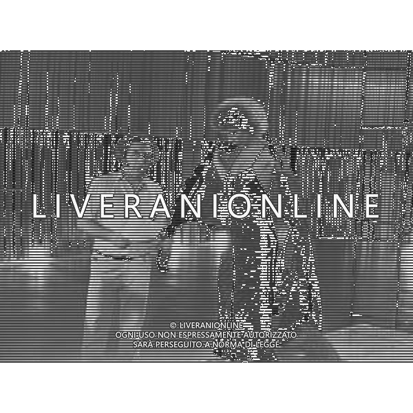 RETROSPETTIVA ORNELLA VANONI CANTANTE NELLA FOTO ORNELLA VANONI IN RAI NEL 1981 AG ALDO LIVERANI SAS