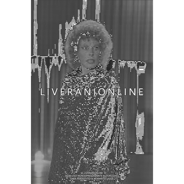 RETROSPETTIVA ORNELLA VANONI CANTANTE NELLA FOTO ORNELLA VANONI IN RAI NEL 1981 AG ALDO LIVERANI SAS