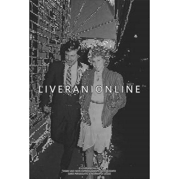 RETROSPETTIVA ORNELLA VANONI CANTANTE 1981 NELLA FOTO ORNELLA VANONI AG ALDO LIVERANI SAS