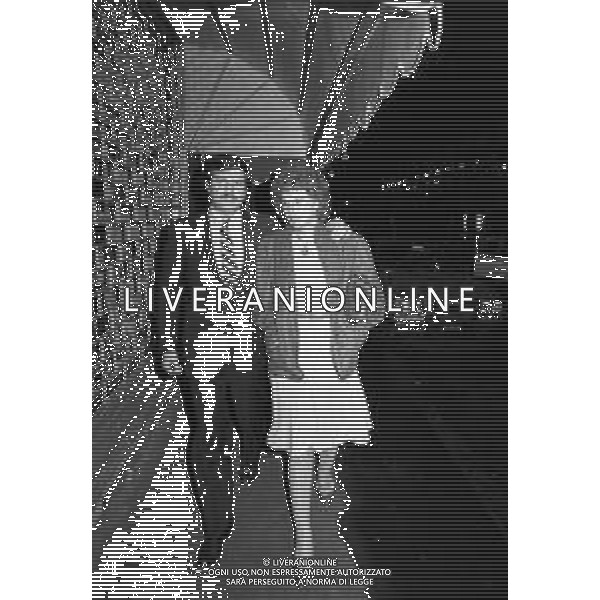 RETROSPETTIVA ORNELLA VANONI CANTANTE 1981 NELLA FOTO ORNELLA VANONI AG ALDO LIVERANI SAS