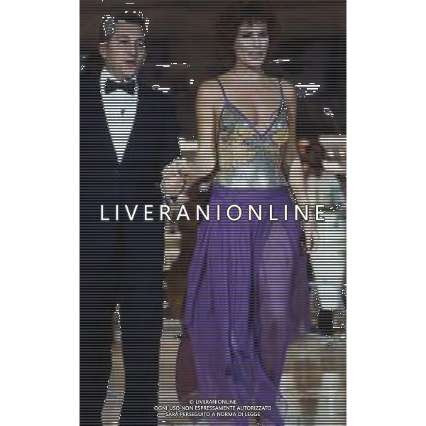 RETROSPETTIVA ORNELLA VANONI CANTANTE NELLA FOTO ORNELLA VANONI CON PINO CARUSO AG ALDO LIVERANI SAS