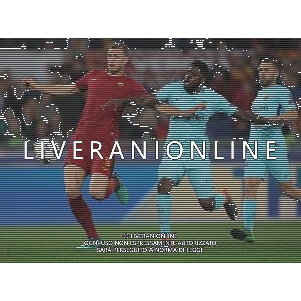 UEFA Champions League 2017/2018 Quarti di Finale Ritorno Roma - 10.04.2018 Roma-Barcellona Nella Foto:Dzeko Edin - Umtiti Samuel /Ph.Vitez-Ag. Aldo Liverani