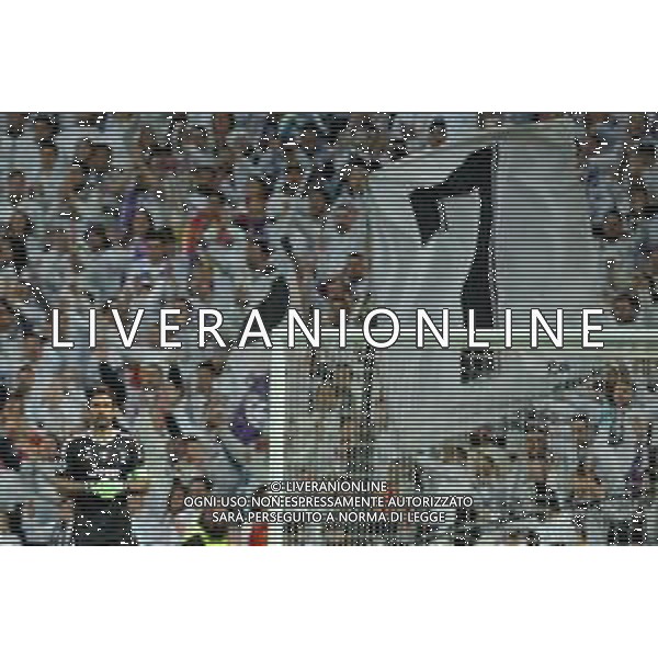UEFA Champions League 2017/2018 Quarti di Finale Ritorno Madrid - 11.04.2018 Real Madrid-Juventus Nella Foto: gianluigi buffon dietro la tifoseria del real /Ph.Vitez-Ag. Aldo Liverani