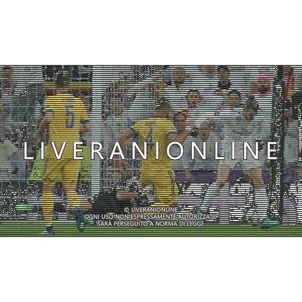 UEFA Champions League 2017/2018 Quarti di Finale Ritorno Madrid - 11.04.2018 Real Madrid-Juventus Nella Foto: la parata di gianluigi buffon sul colpo di tacco di Gareth Bale /Ph.Vitez-Ag. Aldo Liverani