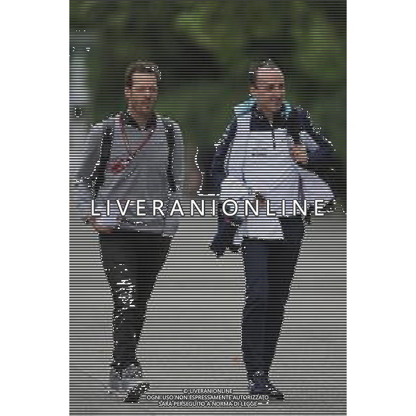 (L to R): Alex Wurz (AUT) Williams Driver Mentor with Robert Kubica (POL) Williams Reserve and Development Driver. 13.04.2018. Formula 1 World Championship, Rd 3, Chinese Grand Prix, Shanghai, China, Practice Day. / AGENZIA ALDO LIVERANI SAS - ITALY ONLY EDITORIAL USE ONLY - F1 Gp Cina Prove Libere, Motor Racing - Formula One World Championship - Chinese Grand Prix - Practice Day - Shanghai, China 13.04.2018