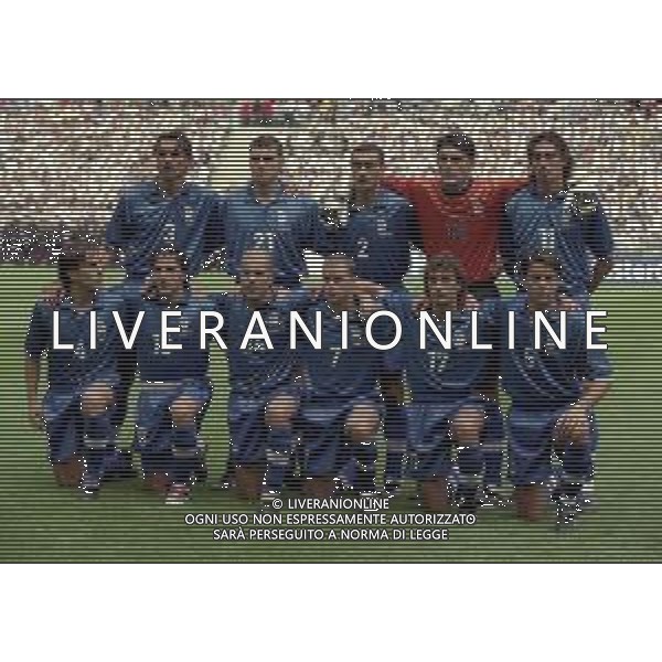 03-07-1998 CAMPIONATO DEL MONDO FRANCIA 98 PARIGI-ITALIA FRANCIA 0-0 AI SUPPLEMENTARI 4-3 NELLA FOTO FORMAZIONE ITALIA DA SIN PAOLO MALDINI-CRISTIAN VIERI- GIUSEPPE BERGOMI-GIANLUCA PAGLIUCA-DINO BAGGIO SED SIN FABIO CANNAVARO-ALESSANDRO DEL PIERO-LUIGI DI BIAGIO-GIANLUCA PESSOTTO-FRANCESCO MORIERO-ALESSANDRO COSTACURTA AG ALDO LIVERANI SAS