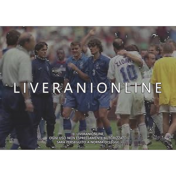 03-07-1998 CAMPIONATO DEL MONDO FRANCIA 98 PARIGI-ITALIA FRANCIA 0-0 AI SUPPLEMENTARI 4-3 NELLA FOTO CHRISTIAN VIERI PIANGE A FINE GARA AG ALDO LIVERANI SAS