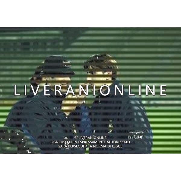09-03-1999 PARMA SEMIFINALE DI COPPA ITALIA PARMA INTER 2-1 NELLA FOTO Youri Djorkaeff CON NICOLA VENTOLA AG ALDO LIVERANI SAS