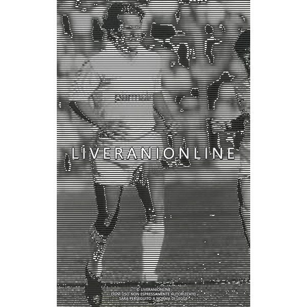 RETROSPETTIVA BERNARD SCHUSTER CALCIATORE NELLA FOTO BERNARD SCHUSTER CON LA MAGLIA DEL REAL MADRID AG ALDO LIVERANI SAS