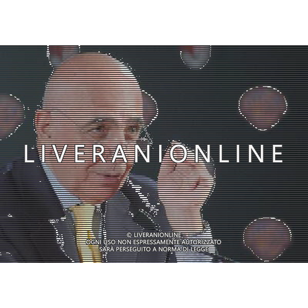 MILANO 21-4-05 STAZIO MEAZZA PRESENTAZIONE PARTNERSHIP FRA AC MILAN E WARNER BROS PH: CAPRA/LIVERANI