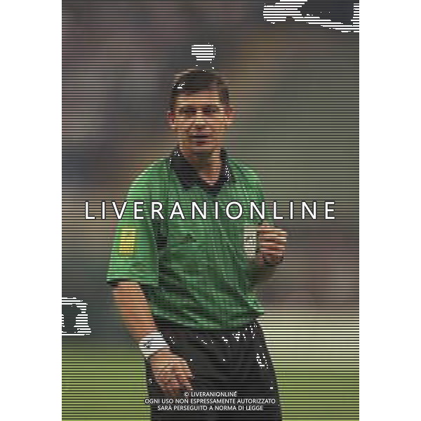 28-09-1999 MILANO-CHAMPIONS LEAGUE MILAN HERTA BERLINO 1-1 NELLA FOTO ARBITRO Gilles Veissière AG ALDO LIVERANI SAS
