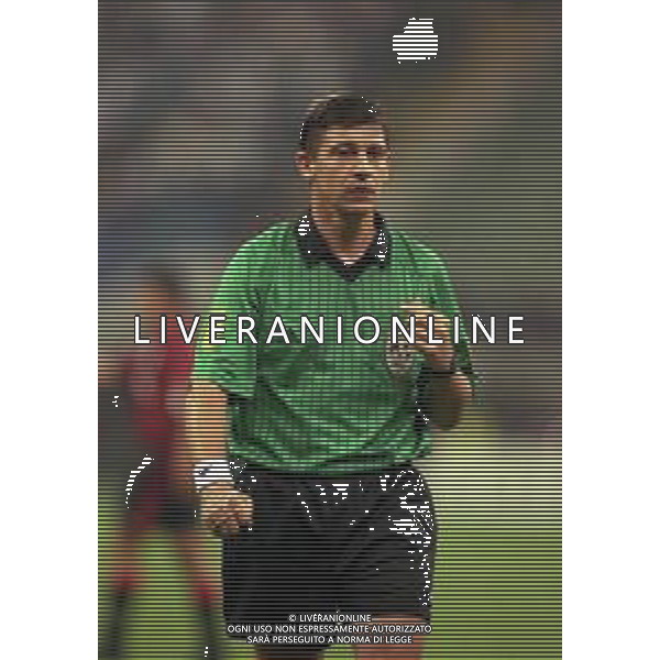 28-09-1999 MILANO-CHAMPIONS LEAGUE MILAN HERTA BERLINO 1-1 NELLA FOTO ARBITRO Gilles Veissière AG ALDO LIVERANI SAS