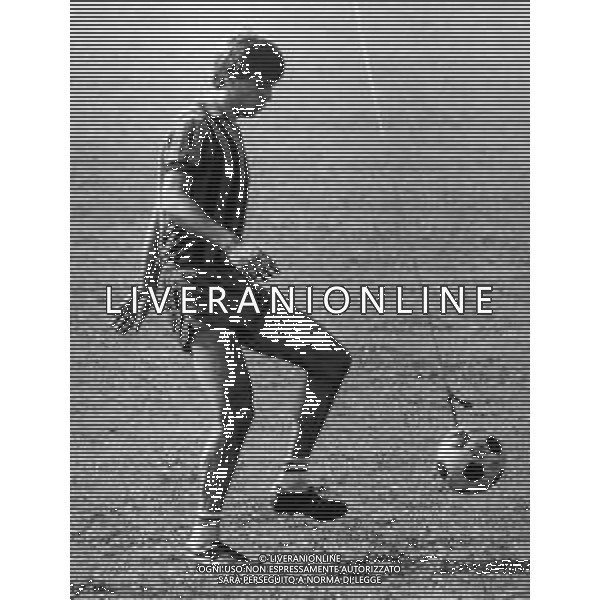 RENATO ACANFORA, calciatore italiano - RETROSPETTIVA nella foto durante l\'allenamento con la maglia dell\'INTERNAZIONALE CALCIO nel 1977 ©ARCHIVIO / AGENZIA ALDO LIVERANI SAS
