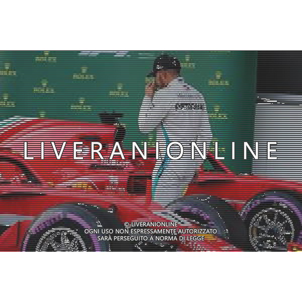 (L to R): Valtteri Bottas (FIN) Mercedes AMG F1 and Lewis Hamilton (GBR) Mercedes AMG F1 in qualifying parc ferme. 28.04.2018. Formula 1 World Championship, Rd 4, Azerbaijan Grand Prix, Baku Street Circuit, Azerbaijan, Qualifying Day. / AGENZIA ALDO LIVERANI SAS - ITALY ONLY EDITORIAL USE ONLY - F1 - Formula One World Championship - Azerbaijan Grand Prix - Prove Ufficiali Qualifiche Baku, Azerbaijan 28.04.2018