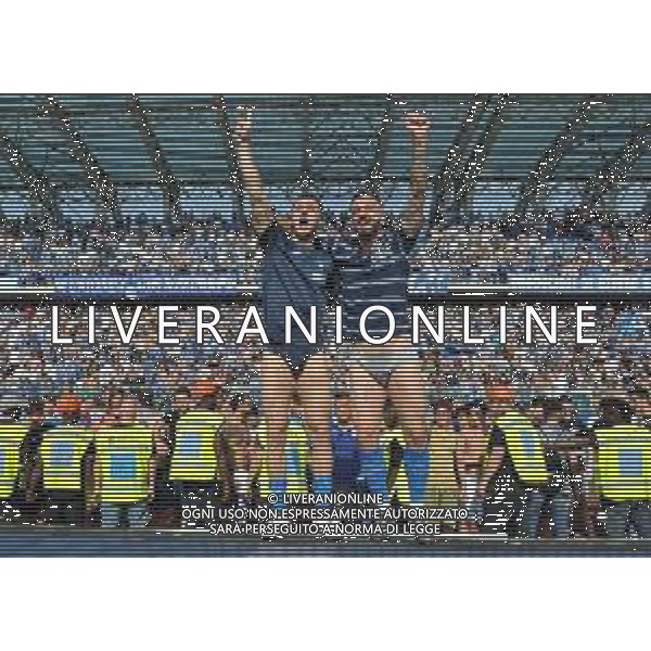 Foto: Aldo Liverani 28/04/2018 Empoli (Italia) Sport Calcio Empoli vs Novara - Campionato italiano di calcio Serie B ConTe.it 2017/2018 - Stadio "Carlo Castellani" Nella foto: i giocatori dell\'Empoli esultano a fine gara / AGENZIA ALDO LIVERANI SAS Empoli vs Novara - Campionato italiano di calcio Serie B ConTe.it 2017/2018 Esultanza e festeggiamenti dei giocatori Empoli a fine gara per la promozione in Serie A