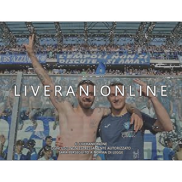 Foto: Aldo Liverani 28/04/2018 Empoli (Italia) Sport Calcio Empoli vs Novara - Campionato italiano di calcio Serie B ConTe.it 2017/2018 - Stadio "Carlo Castellani" Nella foto: i giocatori dell\'Empoli esultano a fine gara / AGENZIA ALDO LIVERANI SAS Empoli vs Novara - Campionato italiano di calcio Serie B ConTe.it 2017/2018 Esultanza e festeggiamenti dei giocatori Empoli a fine gara per la promozione in Serie A