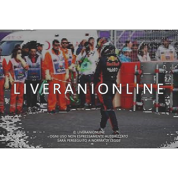 Daniel Ricciardo (AUS) Red Bull Racing retired from the race. 29.04.2018. Formula 1 World Championship, Rd 4, Azerbaijan Grand Prix, Baku Street Circuit, Azerbaijan, Race Day. / AGENZIA ALDO LIVERANI SAS - ITALY ONLY EDITORIAL USE ONLY - F1 Motor Racing - Formula One World Championship - Azerbaijan Grand Prix - Race Day - Gara Baku, Azerbaijan 29.04.2018
