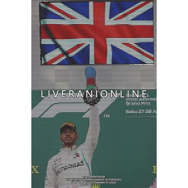 1st place Lewis Hamilton (GBR) Mercedes AMG F1 W09. 29.04.2018. Formula 1 World Championship, Rd 4, Azerbaijan Grand Prix, Baku Street Circuit, Azerbaijan, Race Day. / AGENZIA ALDO LIVERANI SAS - ITALY ONLY EDITORIAL USE ONLY - F1 Motor Racing - Formula One World Championship - Azerbaijan Grand Prix - Race Day - Gara Baku, Azerbaijan 29.04.2018