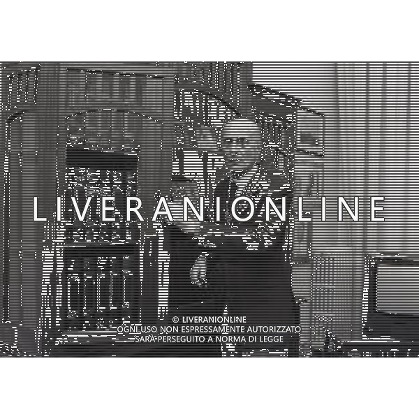 1984 MILANO REDAZIONE DEL IL GIORNALE NUOVO IL DIRETTORE INDRO MONTANELLI NEL SUO UFFICIO AG ALDO LIVERANI SAS