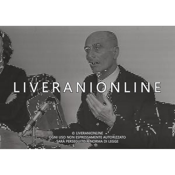 1973 MILANO CNFERENZA STAMPA INDRO MONTANELLI NELLA FOTO INDRO MONTANELLI AG ALDO LIVERANI SAS