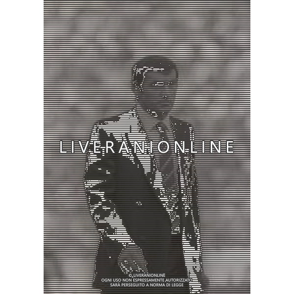 RETROSPETTIVA TARCISIO BURGNICH ALLENATORE E CALCIATORE NELLA FOTO TARCISIO BURGNICH ALLENATORE BOLOGNA 1981-82 AG ALDO LIVERANI SAS