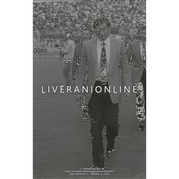 RETROSPETTIVA TARCISIO BURGNICH ALLENATORE E CALCIATORE NELLA FOTO TARCISIO BURGNICH ALLENATORE BOLOGNA 1981-82 AG ALDO LIVERANI SAS