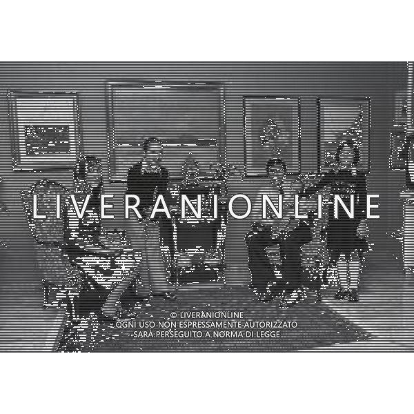 RETROSPETTIVA TARCISIO BURGNICH ALLENATORE E CALCIATORE NELLA FOTO TARCISIO BURGNICH IN FAMIGLIA A MILANO 1973 AG ALDO LIVERANI SAS