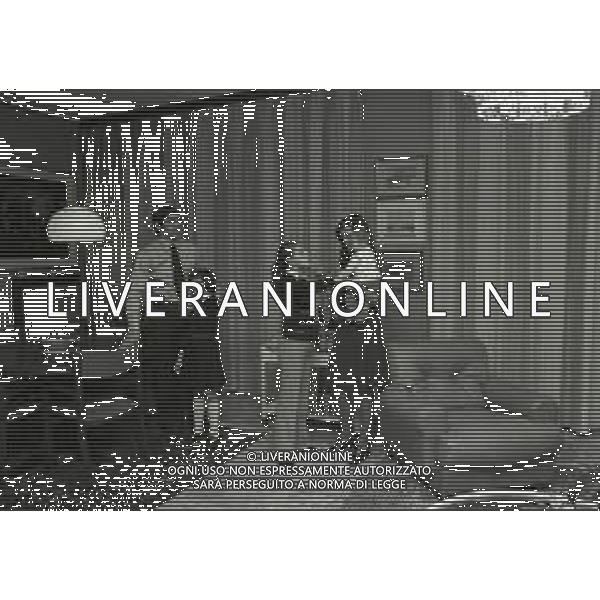 RETROSPETTIVA TARCISIO BURGNICH ALLENATORE E CALCIATORE NELLA FOTO TARCISIO BURGNICH IN FAMIGLIA A MILANO 1973 AG ALDO LIVERANI SAS