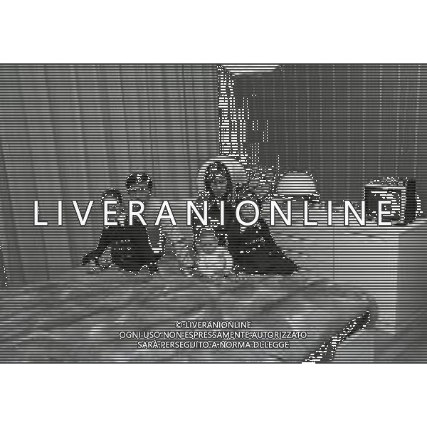 RETROSPETTIVA TARCISIO BURGNICH ALLENATORE E CALCIATORE NELLA FOTO TARCISIO BURGNICH IN FAMIGLIA A MILANO 1973 AG ALDO LIVERANI SAS