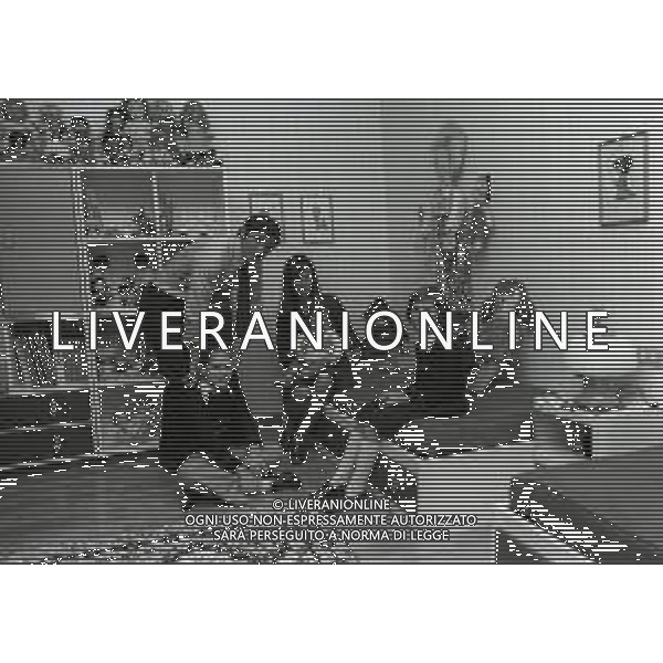 RETROSPETTIVA TARCISIO BURGNICH ALLENATORE E CALCIATORE NELLA FOTO TARCISIO BURGNICH IN FAMIGLIA A MILANO 1973 AG ALDO LIVERANI SAS