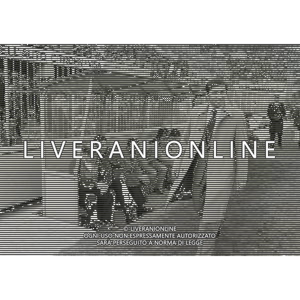 RETROSPETTIVA TARCISIO BURGNICH ALLENATORE E CALCIATORE NELLA FOTO TARCISIO BURGNICH ALLENATORE CATANZARO 1980-1981 AG ALDO LIVERANI SAS