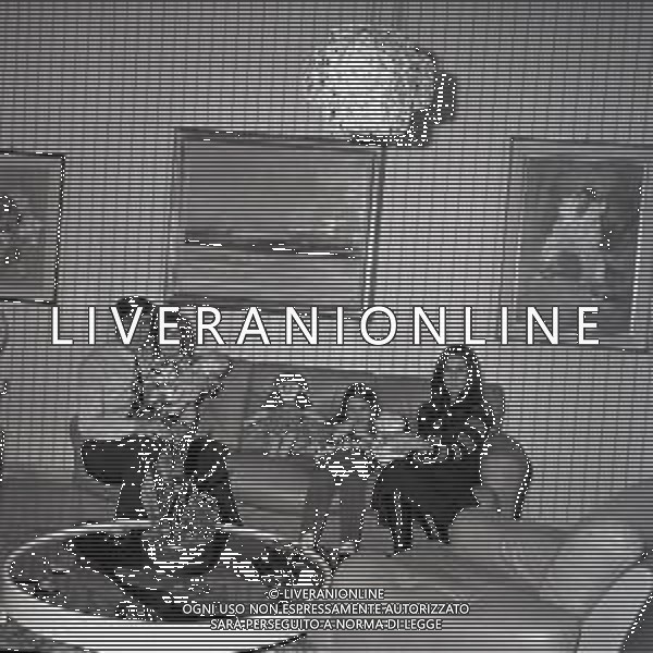 RETROSPETTIVA TARCISIO BURGNICH ALLENATORE E CALCIATORE NELLA FOTO TARCISIO BURGNICH A MILANO 1970 CON LA FAMIGLIA AG ALDO LIVERANI SAS