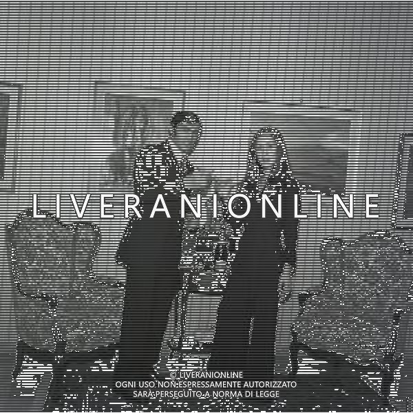 RETROSPETTIVA TARCISIO BURGNICH ALLENATORE E CALCIATORE NELLA FOTO TARCISIO BURGNICH A MILANO 1970 CON LA FAMIGLIA AG ALDO LIVERANI SAS